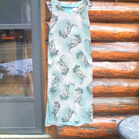 Kathie Lee Collection Dresses & Skirts - EUC Kathie Lee Sleeveless Beaded Accent Side Slits Fully Lined Maxi Dress SZ M